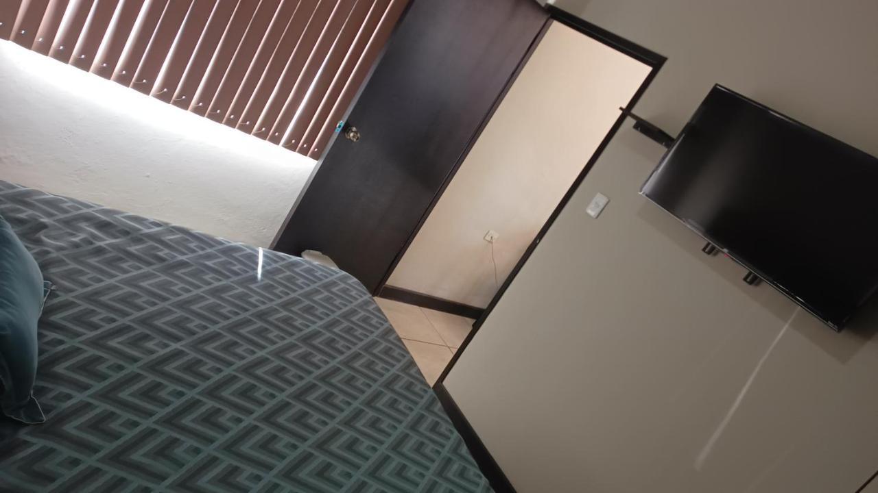 Suites Entrelagos Ciudad Obregon Exterior photo